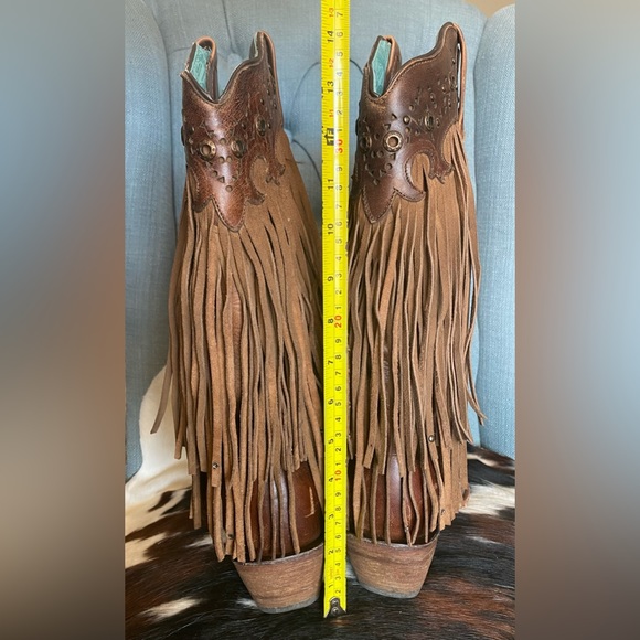 Corral Vintage Fringe Boots - Picture 8 of 10